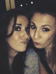 Melody Bingham (@melody_bingham)