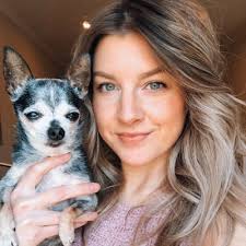 Olivia Crane (@oliviacrane28)