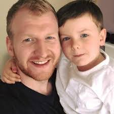 Anthony Hindle's Instagram, Twitter & Facebook