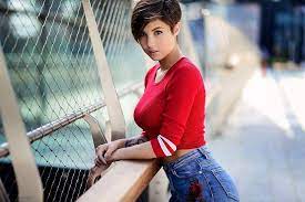 60 of the hundreds of photographs taken during the post. All Sizes Giorgia Soleri Flickr Photo Sharing Long Sleeve Crop Top Lady In Red Long Sleeve Tops