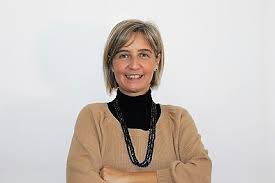 Marta temido (née en 1974) est une femme politique portugaise qui est ministre de la santé dans le gouvernement du premier ministre antónio. Marta Temido Ghtm