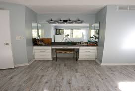 Pergo Xp Coastal Pine Laminate Flooring House Flooring Home Beach House Flooring