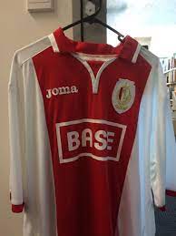 Les prétendants au maillot de meilleur sprinter sont nombreux. Standard Liege Home Fussball Trikots 2014 2015