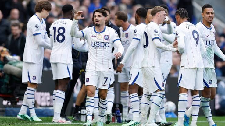 Pedro Neto brilha e Chelsea vence o Everton pela Premier League
