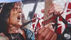 Ia membuat wajah van halen terpampang jelas di sebuah tembok di los angeles, california di dekat toko gitar center sunset. Musician Eddie Van Halen Mural Art Guitar Center Los Angeles California Usa January 28 2021 Music Youtube