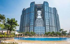 City of dreams offers a kaleidoscope of entertainment options for all visitors to enjoy. Ggrasia Studio City Better City Of Dreams Macau Softer Mpel