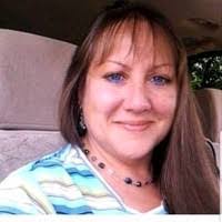 Jennifer Alderton's Instagram, Twitter & Facebook