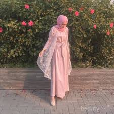 Doing everything with beauty and excellence. 6 Tren Model Gaun Pesta Untuk Muslimah 2020