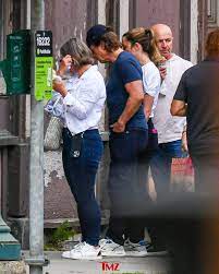Tom Cruise and Ana de Armas appear to FINALLY be confirming their rumored  romance 💕 MORE PICS AT 🔗 IN BIO 📸: The Image Direct