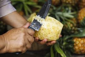 Khasiat buah nanas bagi kesehatan begitu banyak dan salah satunya disebabkan oleh kandungan manfaat buah nanas lainnya selengkapnya bisa dibaca di bawah ini. 9 Khasiat Buah Nenas Yang Perlu Anda Tahu