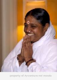 Amma — Sri Mata Amritanandamayi Devi di Carlo Castagna