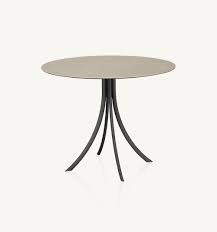 This highly versatile cafe table is ideal for use in bistros, taverns, bars and restaurants. Bistro Dining Table Expormim