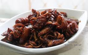 Resep masakan sotong masak hitambahan yang digunakan :500 grsotong1 buah jeruk nipis4 siung bawang merah3 siung bawang putih iris2 tipis2 cm kunyit iris22. Resepi Sotong Masak Kicap Lada Hitam Resepisedap Letansu Com