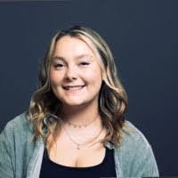 Vanessa Heath's Instagram, Twitter & Facebook