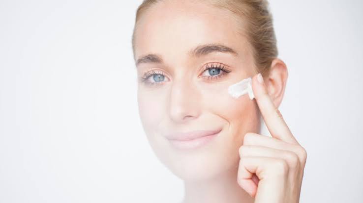 How to Use Retinol Without the Irritation