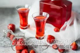 наливка из малины на водке на 3 литровую банку Nalivka Iz Klubniki 7 Receptov Prigotovleniya V Domashnih Usloviyah Na Vodke Spirtu Samogone