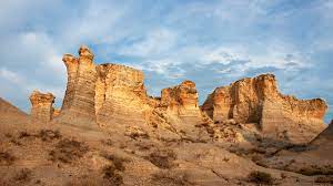 It is owned by the nature conservancy and located about 25 miles (40 km) south of oakley and a similar distance north of scott city. Midwest Rock Spires Evoke Holy City Aopa