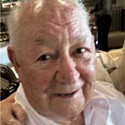 Doris Eno's Instagram, Twitter & Facebook