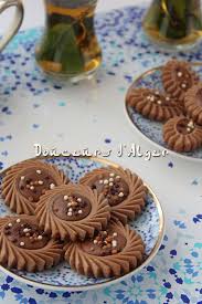 Sables Au Chocolat Douceurs D Alger En 2020 Sables Au Chocolat Chocolat Recette Sable Confiture