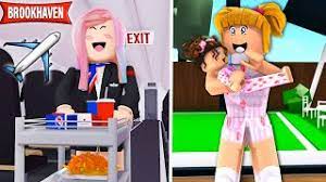 Si te gusta jugar bloxburg y adopt me te encatara este juego. Trabajo En Un Avion En Brookhaven Y Esto Pasa Me Olvido De Goldie Youtube