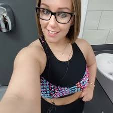 Lisa Triolo (@lickheart101)