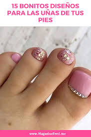A mi me encantan crear diseños de uñas para pies, disfruto enseñarlos a mis amigas, es especial el que les regalo en este video. 15 Bonitos Disenos Para Las Unas De Tus Pies Unas De Gel Para Pies Unas Pies Decoracion Unas De Pies Sencillas