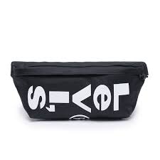 Сумка на пояс Levis Banana Sling Bag купить в Перми — интернет-магазин  FRIDAY