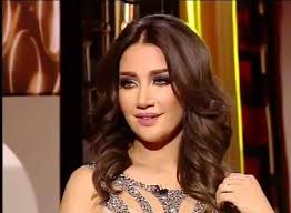 ٠٦:١٥ ، ٢٤ فبراير ٢٠١٦. Ø¨Ø¹Ø¯ Ø§Ù†ÙØµØ§Ù„ Ù†ÙˆØ§Ù Ø§Ù„Ø¹Ù„ÙŠ Ø¹Ù† Ø²ÙˆØ¬ØªÙ‡ ÙÙ†Ø§Ù†Ø© Ø¨Ø­Ø±ÙŠÙ†ÙŠØ© ØªØµÙÙ‡ Ø¨Ù†ØµÙ Ø±Ø¬Ù„