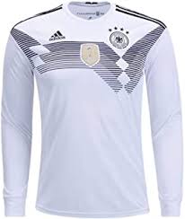 Beim sport kannst du dein trikot mit einer farblich passenden kurzen oder langen. Amazon Com German Soccer Jersey