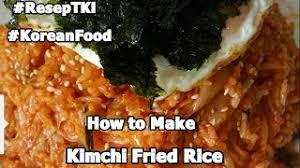Lalu masukan kimchi dan sosis, aduk sampai matang. Nasi Goreng Kimchi Kimchi Fried Rice Reseptki Youtube