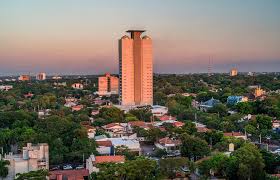La estructura del edificio colapsó y se vino a bajo en pocos segundos en plena madrugada. Edificio Miami Cci S A