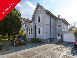 Bei immobilienscout24 finden sie das passende einfamilienhaus zum kauf in rahlstedt. Haus Kaufen In Marienthal Rahlstedt 2 Angebote Engel Volkers