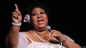 16) at the age of 76, has long been known as the queen of soul.but with 17 top ten hits on the billboard hot 100 and 20 that have gone no. Aretha Franklin Offenbar Todkrank Musik Dw 13 08 2018
