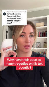 Marisa Green's Instagram, Twitter & Facebook