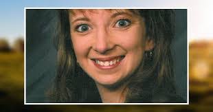 Susan Lines's Instagram, Twitter & Facebook