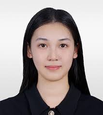 Stella Wang's Instagram, Twitter & Facebook