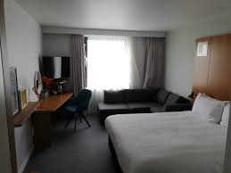Located in bournemouth, holiday inn bournemouth, an ihg hotel is in the city center and near the beach. Holiday Inn Bournemouth Room 1 1 Verylvke