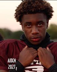 QB1 Sergio Kennedy Is Really Smooth Wit It #reels #reelsinstagram  #reelsvideo #loveislove #workout #lift #hbcu #olshopjakarta #reelsviral  #football #hype #qb