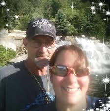 President Obama understands that you build strong, tall, beautiful walls to  keep people out who don't belong. People who get permission can enter the  White House LEGALLY!