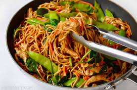 This chinese vegetable lo mein dinner is quick, easy, healthy and delicious. Easy Chicken Lo Mein Just A Taste