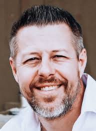 Aaron Shane's Instagram, Twitter & Facebook