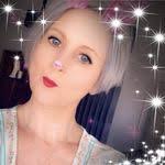 Belinda Holbrook's Instagram, Twitter & Facebook