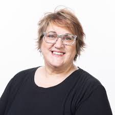 Cheri Burt's Instagram, Twitter & Facebook