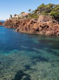 Saint Raphael The Water Is So Clear It Looks Like You Can See Clouds French Riviera Saint Raphael Cote D Azur Les Plus Beaux Paysages