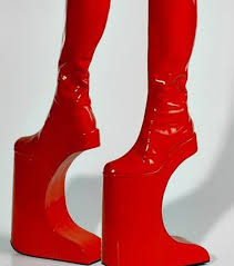 Chaussures à talons hauts, mais chaussures à talon. Talon Les Plus Haut E4f0e8