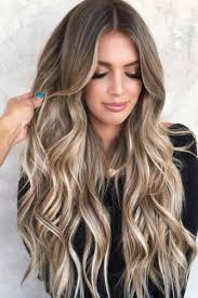 And the hair color is…brown with blonde highlights, also known as bronde. 55 Great Highlighted Hair For Brunettes Hair Styles Hair Style Ideas