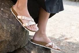 Yao — ● yao nom masculin groupe de langues parlées par les yaos, proches des langues miao et appartenant soit au sino tibétain, soit au thaï. Yao Special Online Kaufen Bei Birkenstock