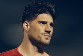 Feliz por mi debut en Copa Libertadores. Contento por el resultado y  motivado para la vuelta. Vamos a dar pelea. Vamos por más UCV 🟡🔵🔴