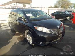 The toyota sienna is a transportation solution for moving up to eight people and it does that well. Toyota Sienna Xle Xle Aas Ltd 2014 Black 3 5l Vin 5tdyk3dc3es496435 Free Car History