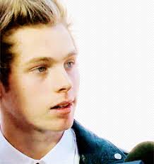 Browse latest funny, amazing,cool, lol, cute,reaction gifs and animated pictures! Luke Hemmings Gif Preferences 3 28 Wattpad